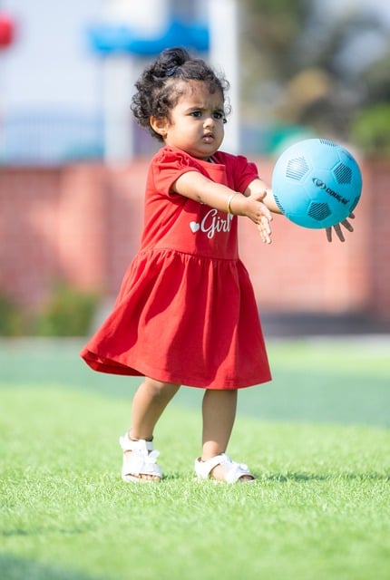 紧密相连 紧密相连