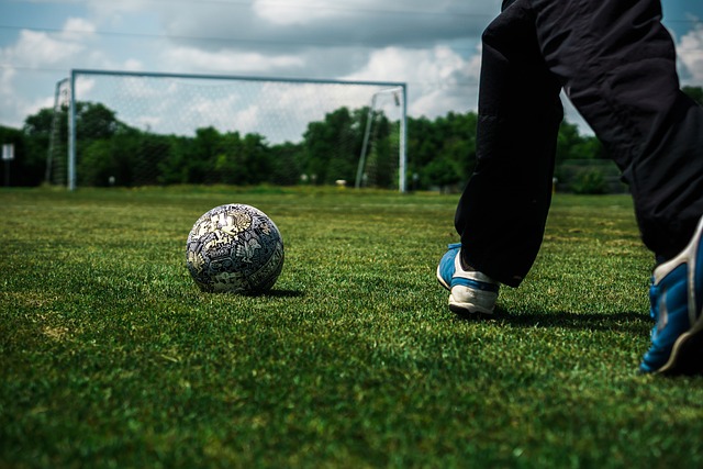 不讳和犀利 不讳和犀利