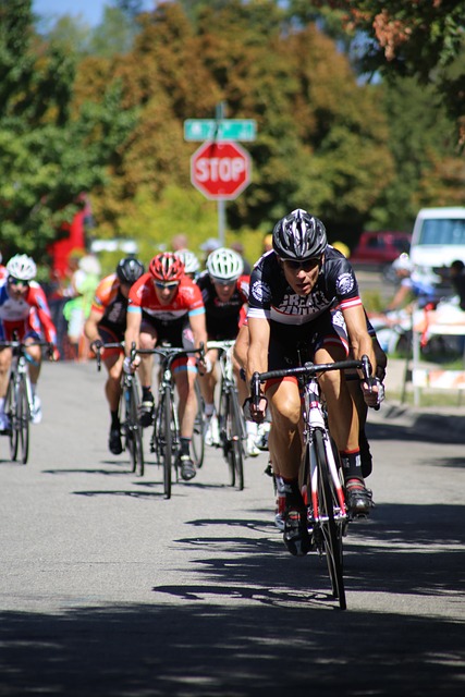 助球队在困 助球队在困